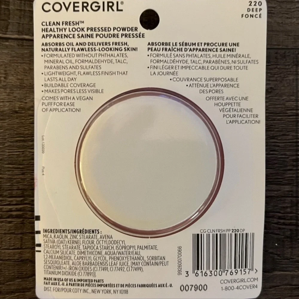 💞 New COVERGIRL Clean Fresh Pressed Powder - Deep Fonce